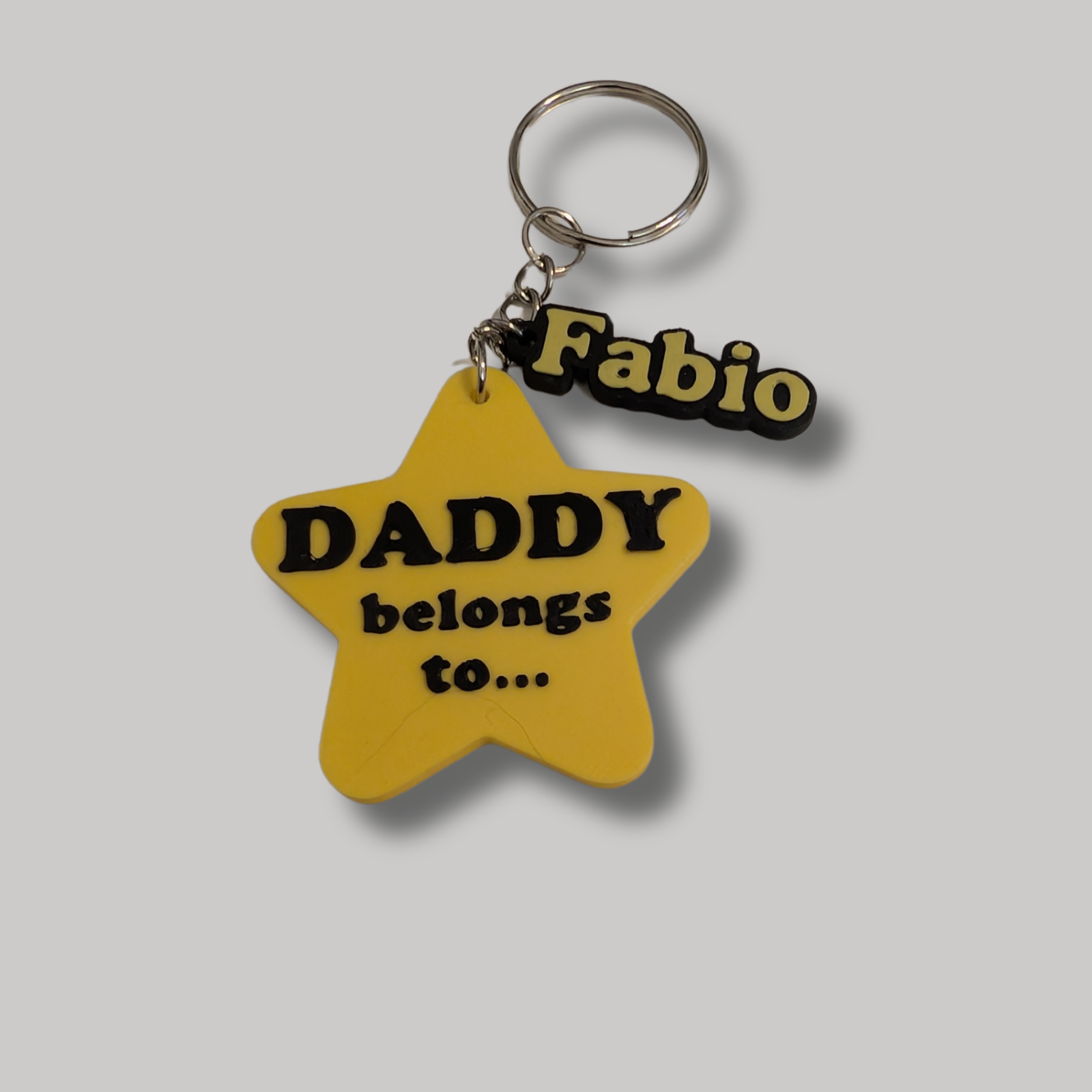 Personalised “DADDY Belongs To…” Star Keyring With Kids Name