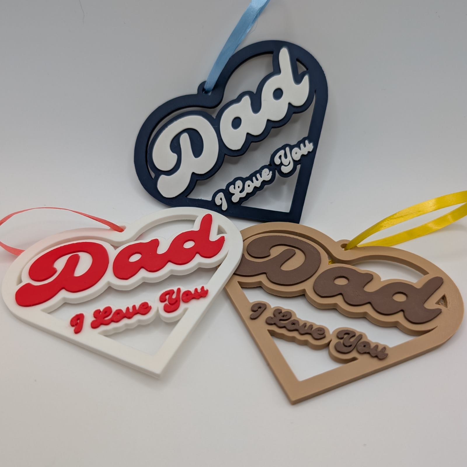 Heart-Shaped 'I Love You Dad' Decorative Hanging Ornament